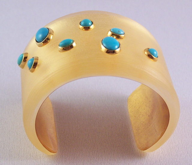 LG262 Alexis Bittar gold lucite cuff bracelet
